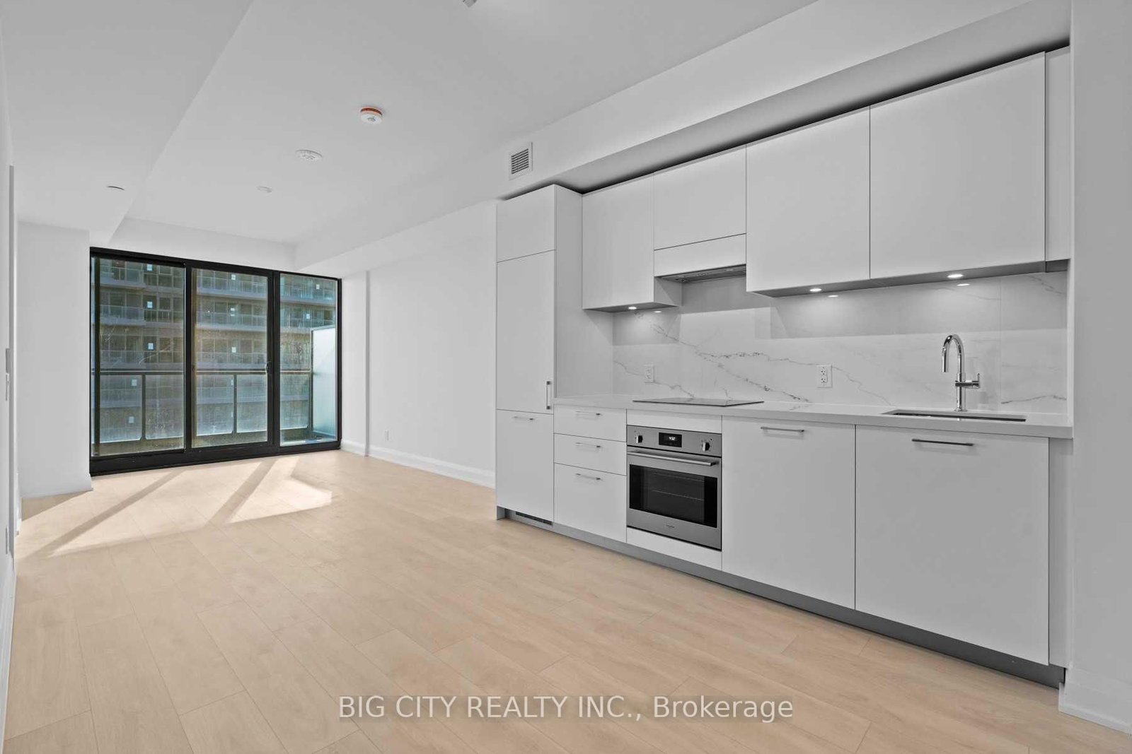 Photo 4 of 33 Frederick Todd Way, Unit 1008