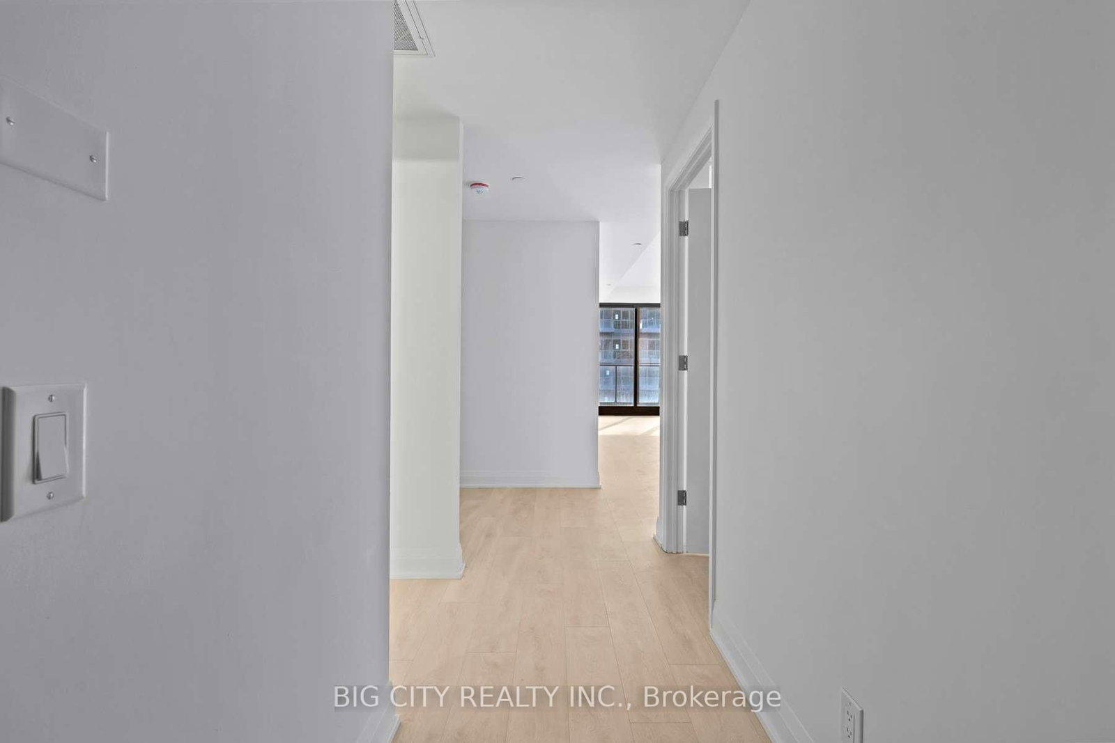 Photo 7 of 33 Frederick Todd Way, Unit 1008