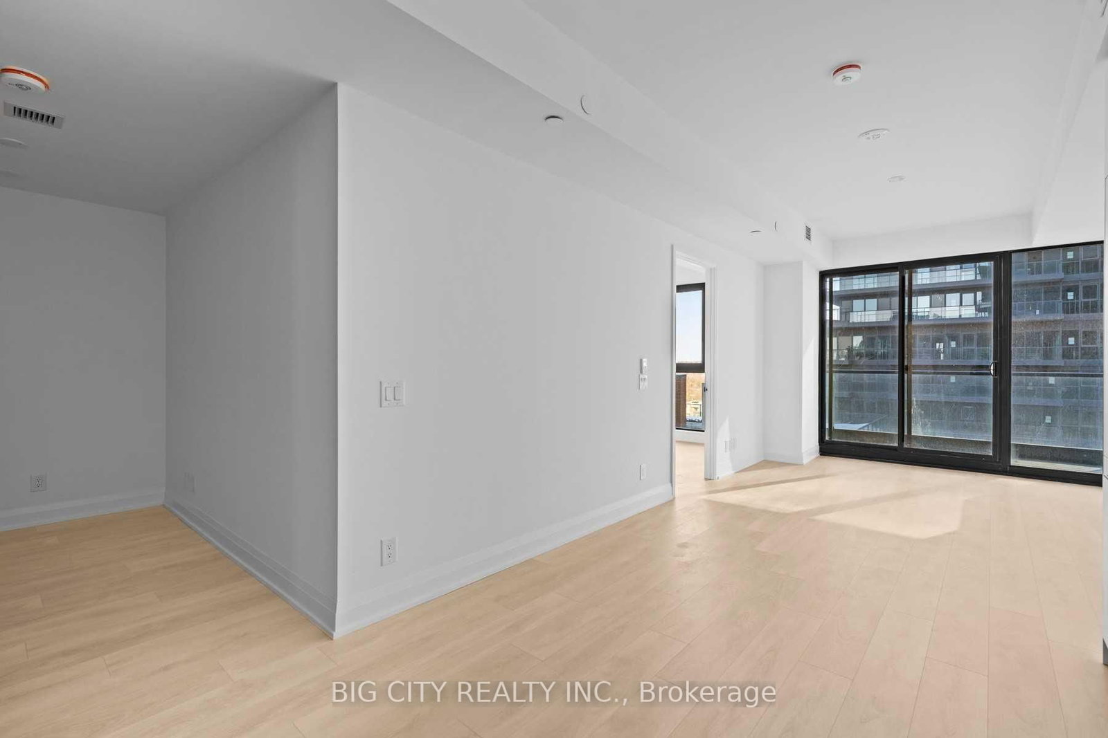 Photo 8 of 33 Frederick Todd Way, Unit 1008
