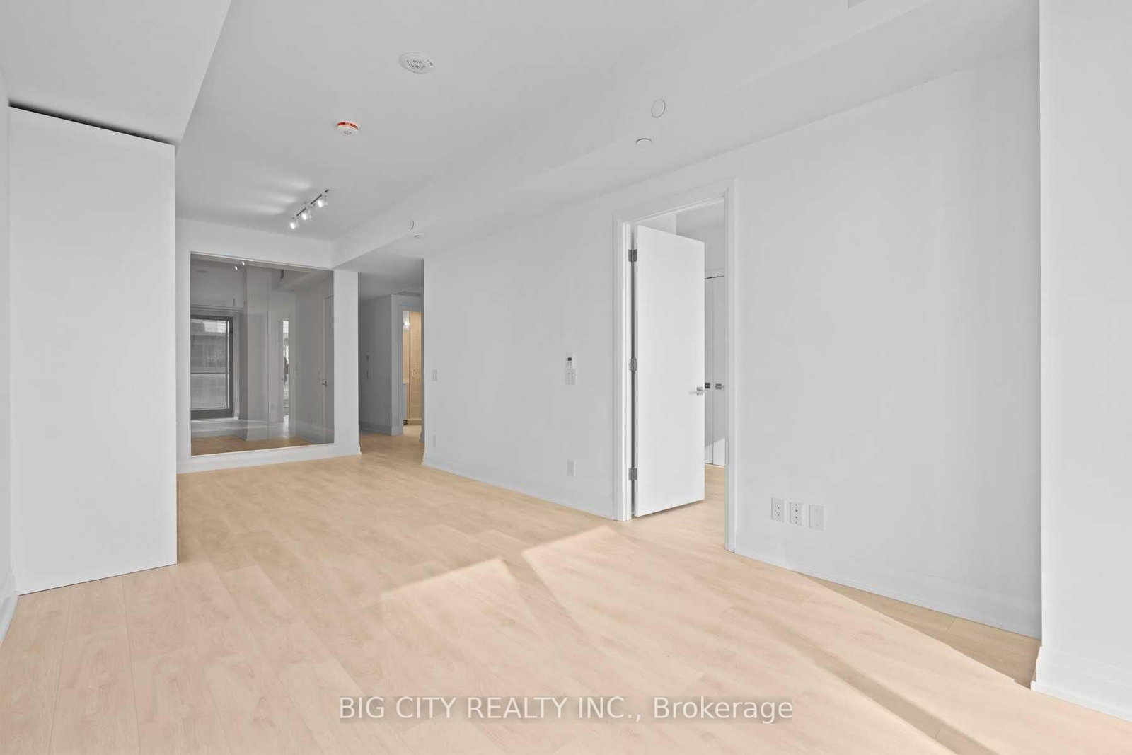 Photo 12 of 33 Frederick Todd Way, Unit 1008