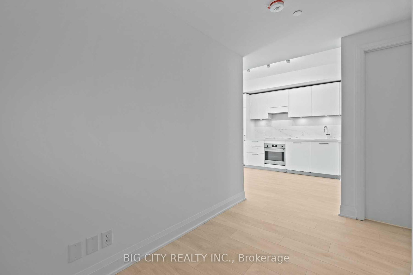 Photo 15 of 33 Frederick Todd Way, Unit 1008