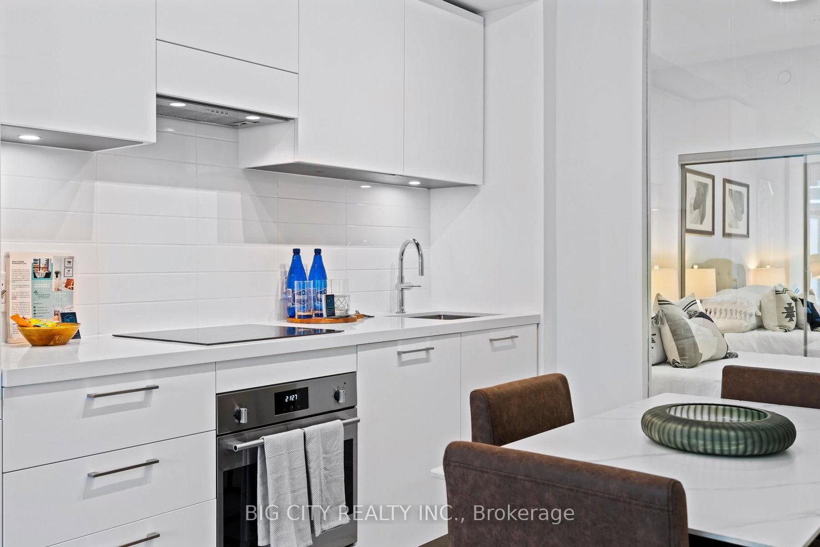 Photo 7 of 33 Frederick Todd Way, Unit 908