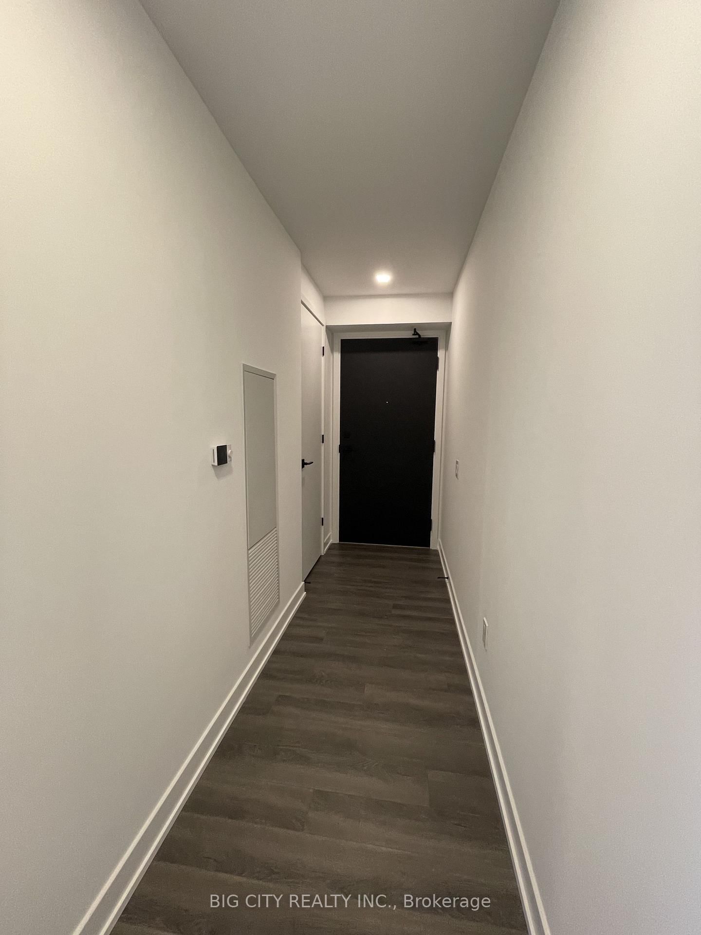 Photo 3 of 609 Sherbourne Street, Unit 4402