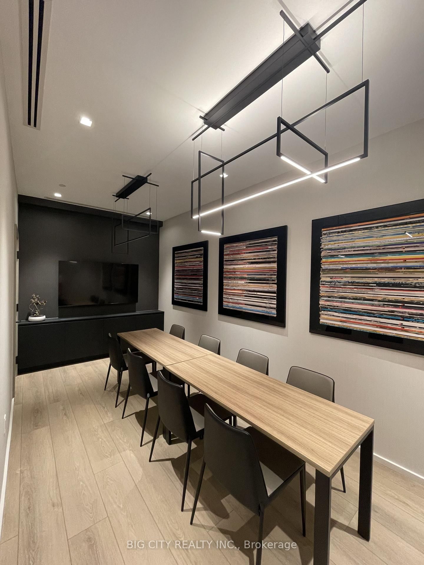 Photo 36 of 609 Sherbourne Street, Unit 4402