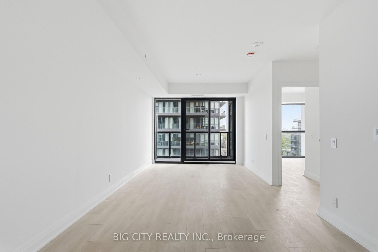 Photo 4 of 25 Frederick Todd Way, Unit 1206