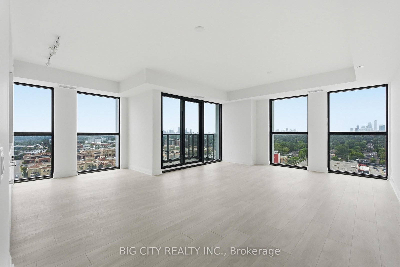 25 Frederick Todd Way, Unit 1502