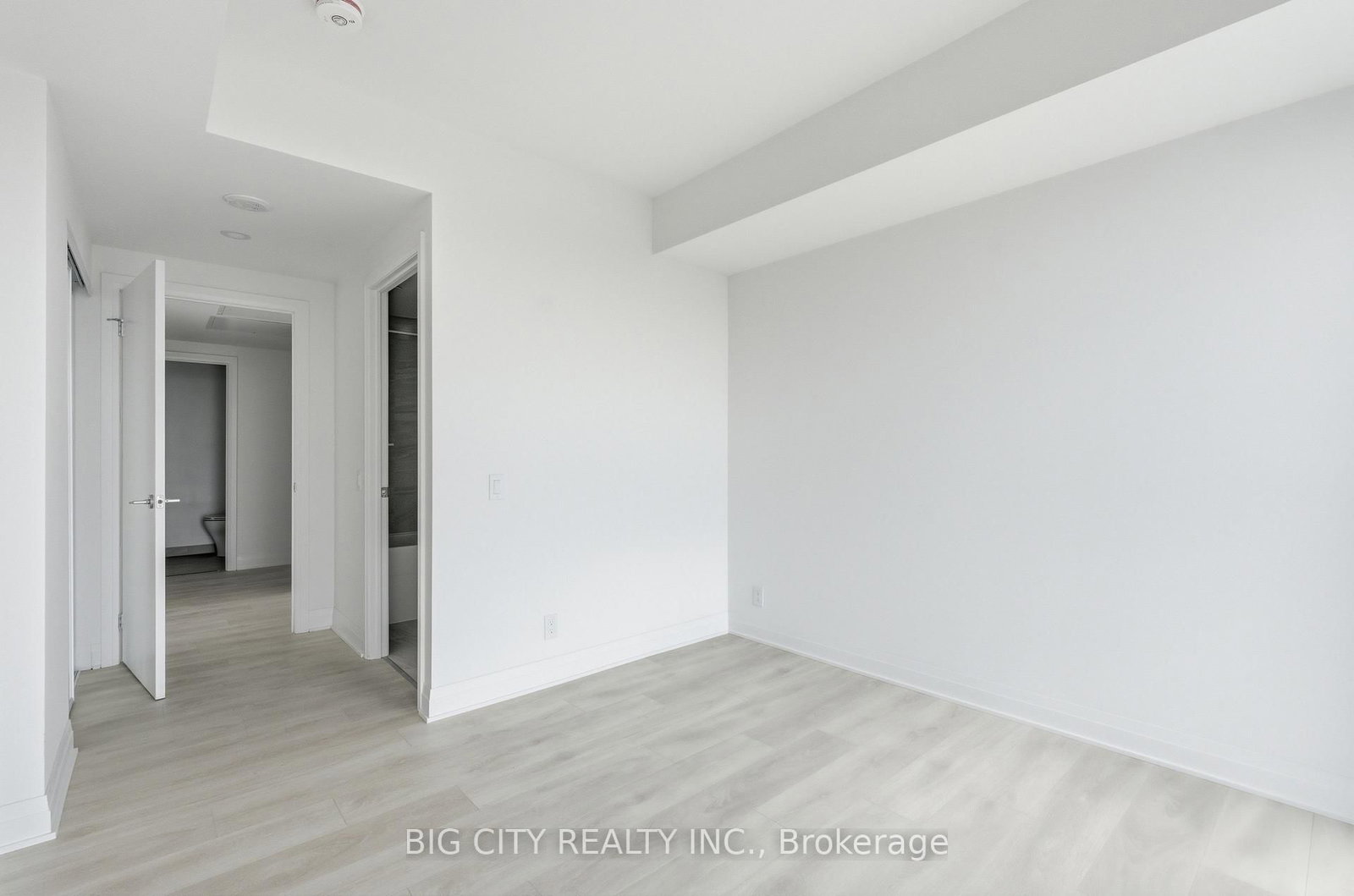 Photo 18 of 25 Frederick Todd Way, Unit 1502