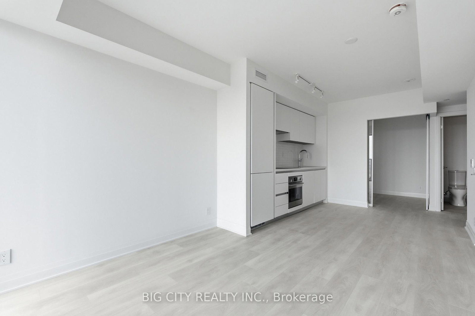 Photo 11 of 25 Frederick Todd Way, Unit 1511