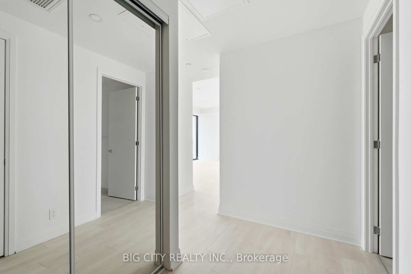 Photo 2 of 25 Frederick Todd Way, Unit 1002