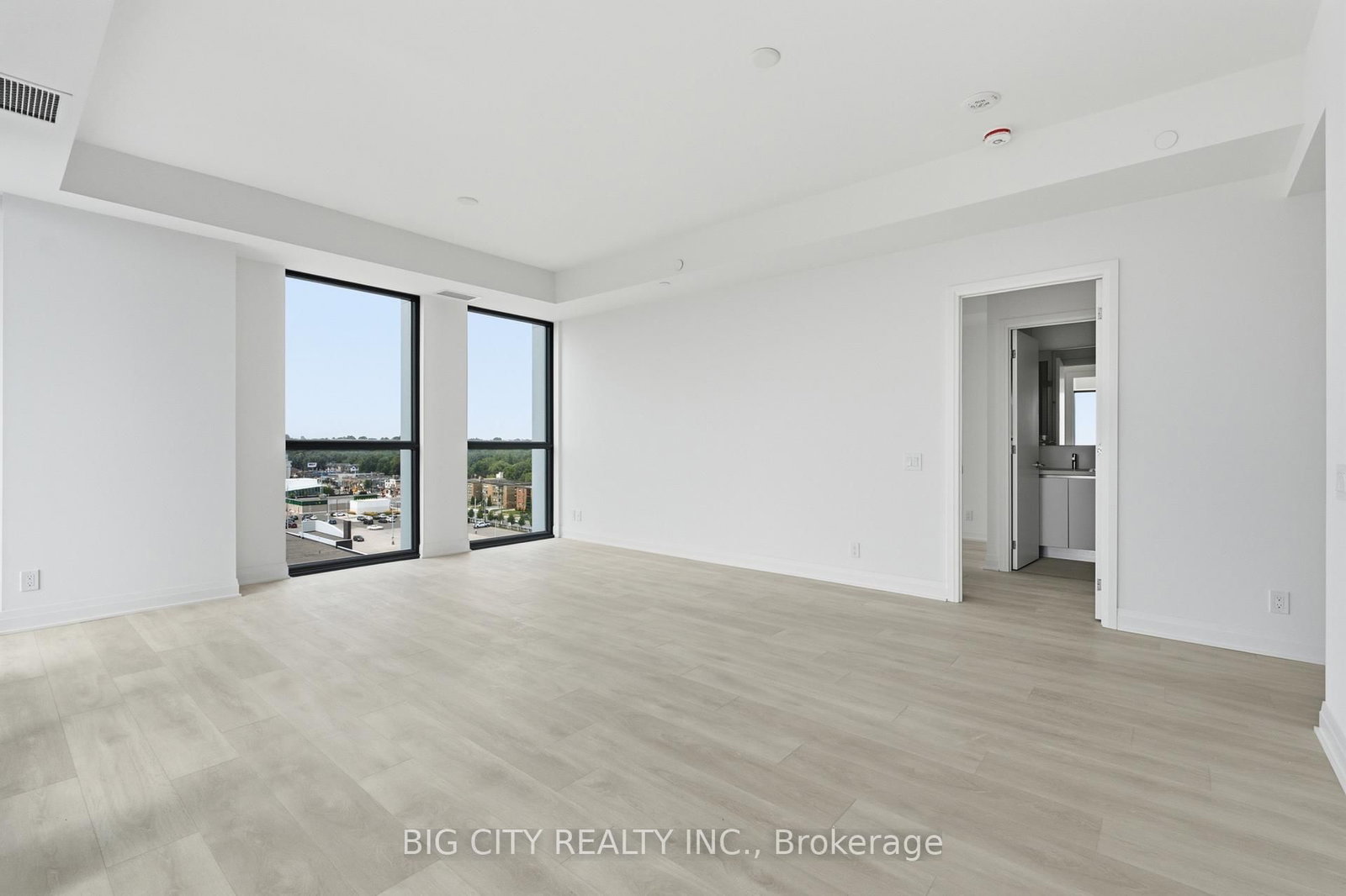 Photo 4 of 25 Frederick Todd Way, Unit 1002