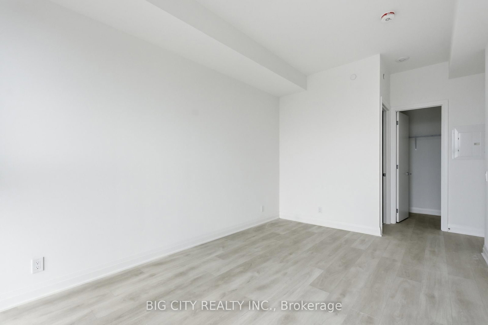 Photo 9 of 25 Frederick Todd Way, Unit 1002