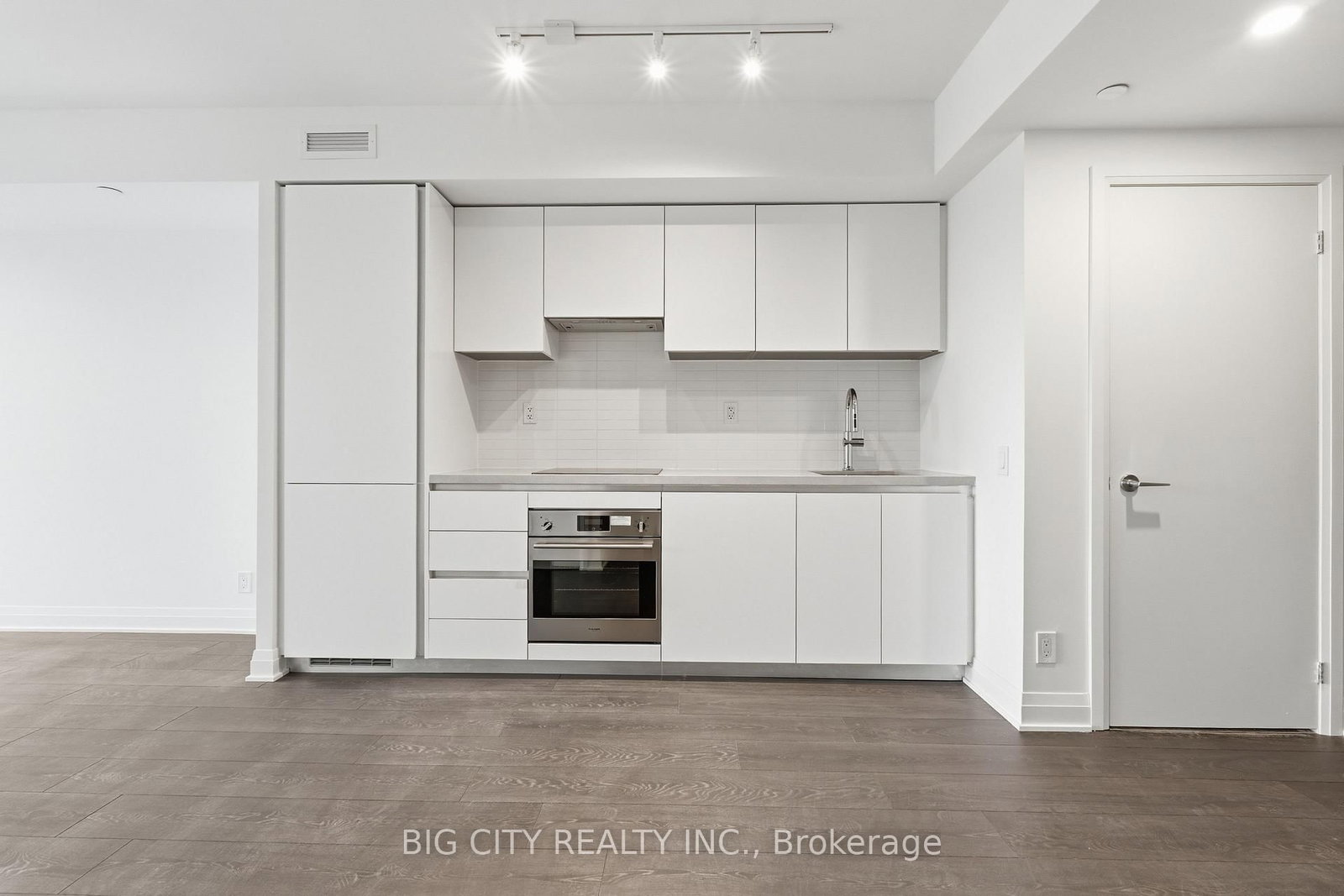 Photo 5 of 25 Frederick Todd Way, Unit 1708