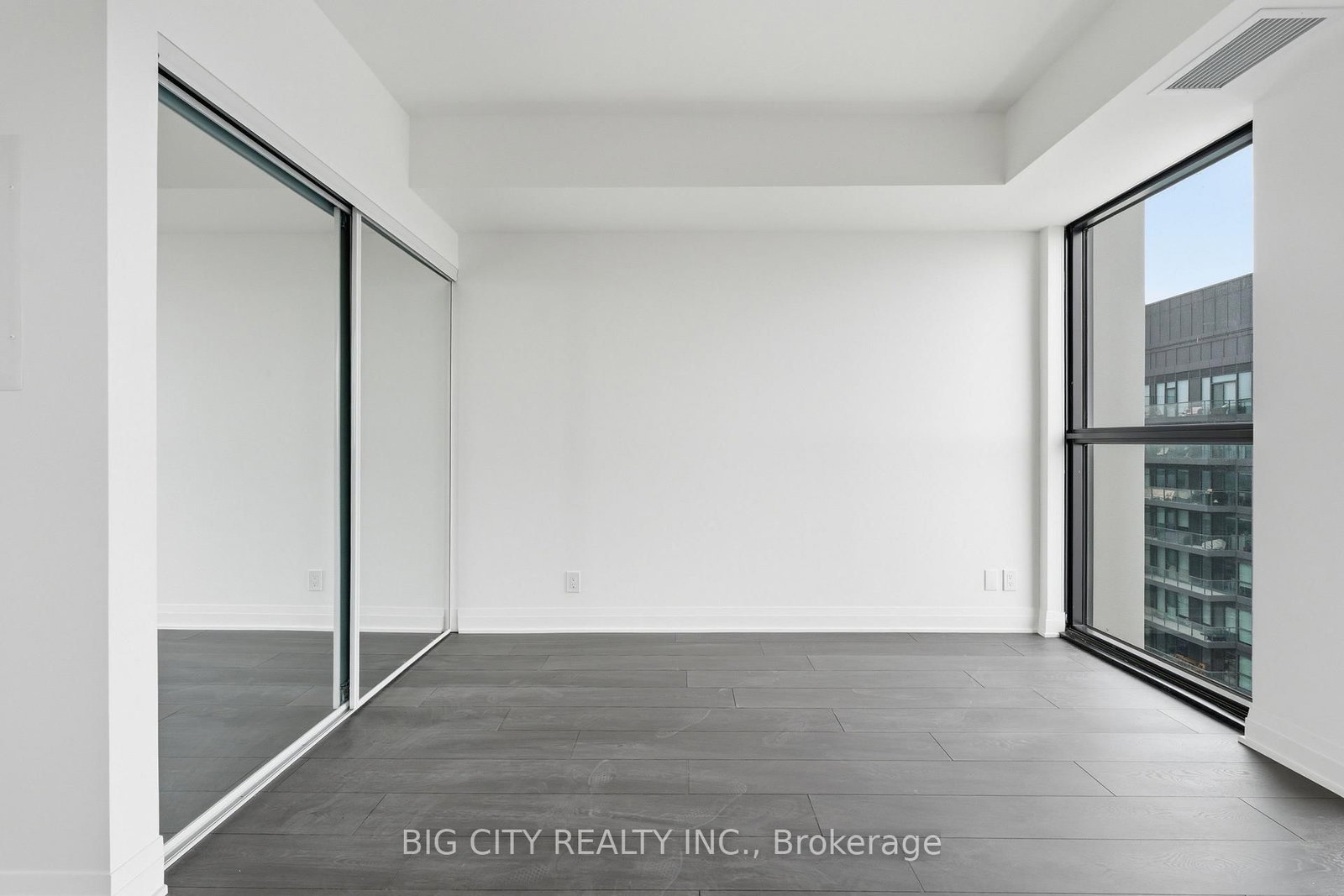 Photo 14 of 25 Frederick Todd Way, Unit 1708