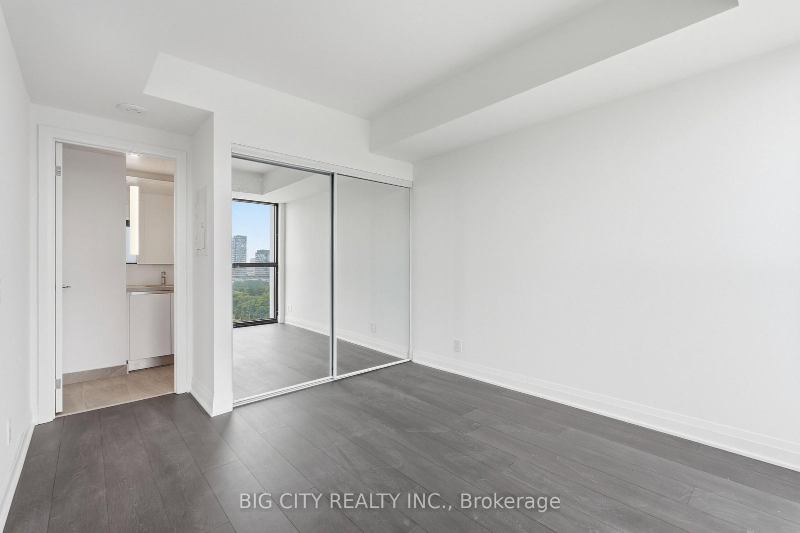 Photo 17 of 25 Frederick Todd Way, Unit 1708