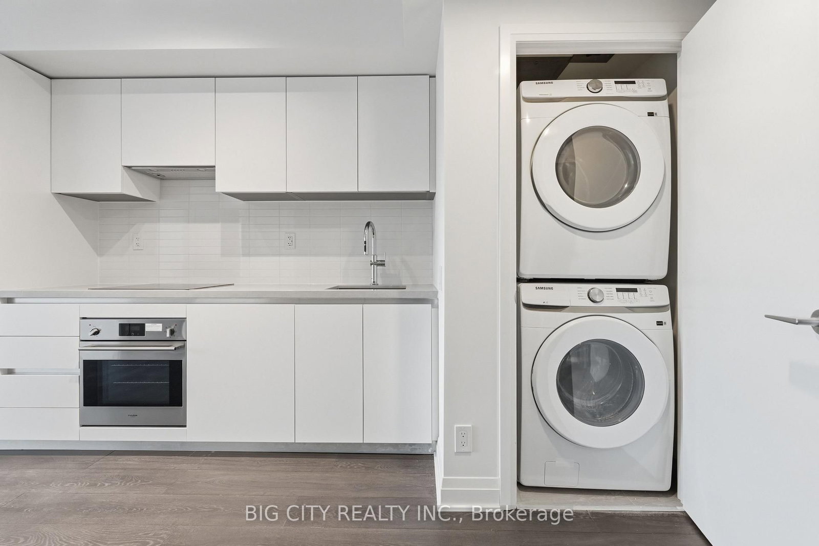 Photo 19 of 25 Frederick Todd Way, Unit 1708