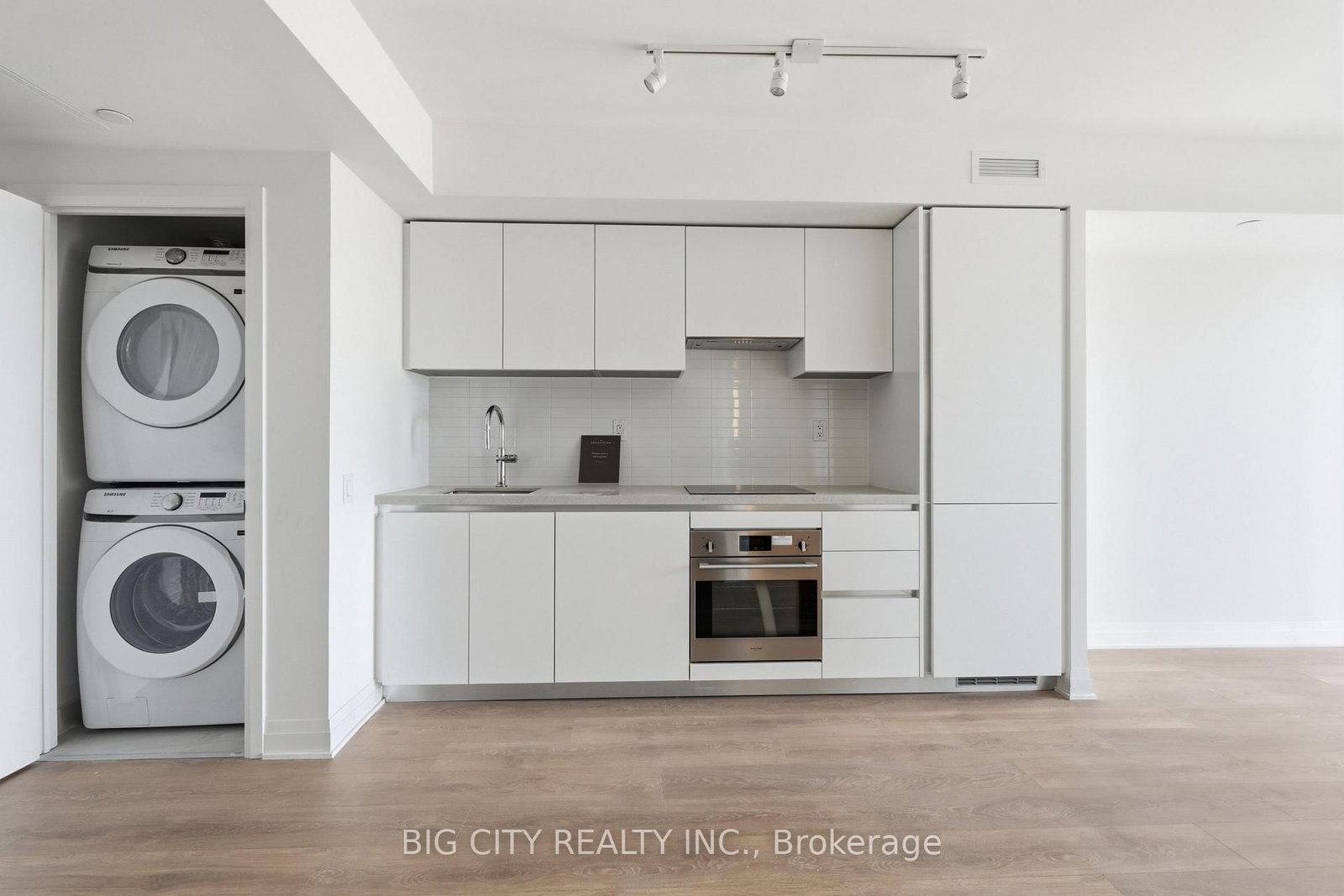 Photo 6 of 25 Frederick Todd Way, Unit 1609