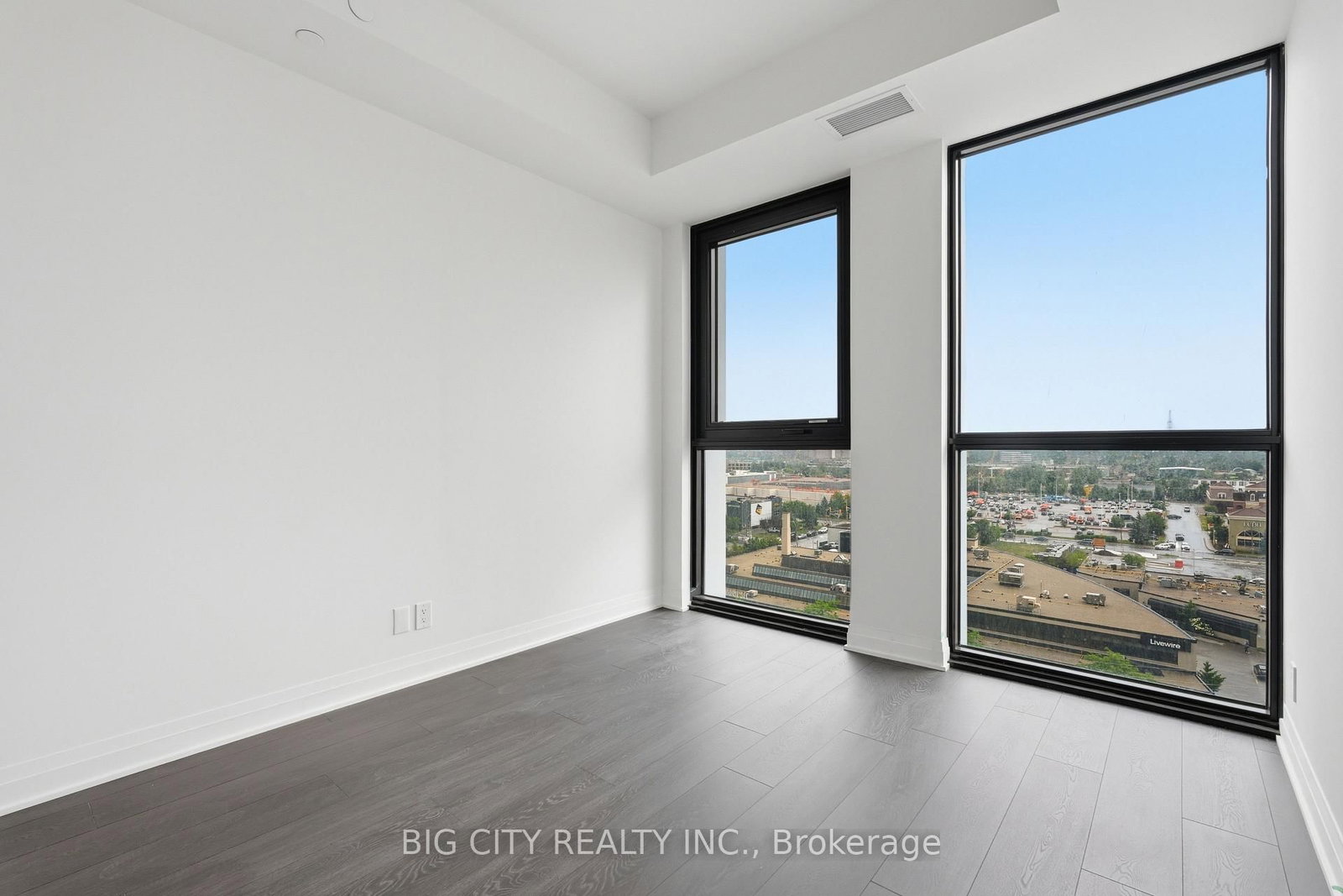 Photo 16 of 25 Frederick Todd Way, Unit 1001