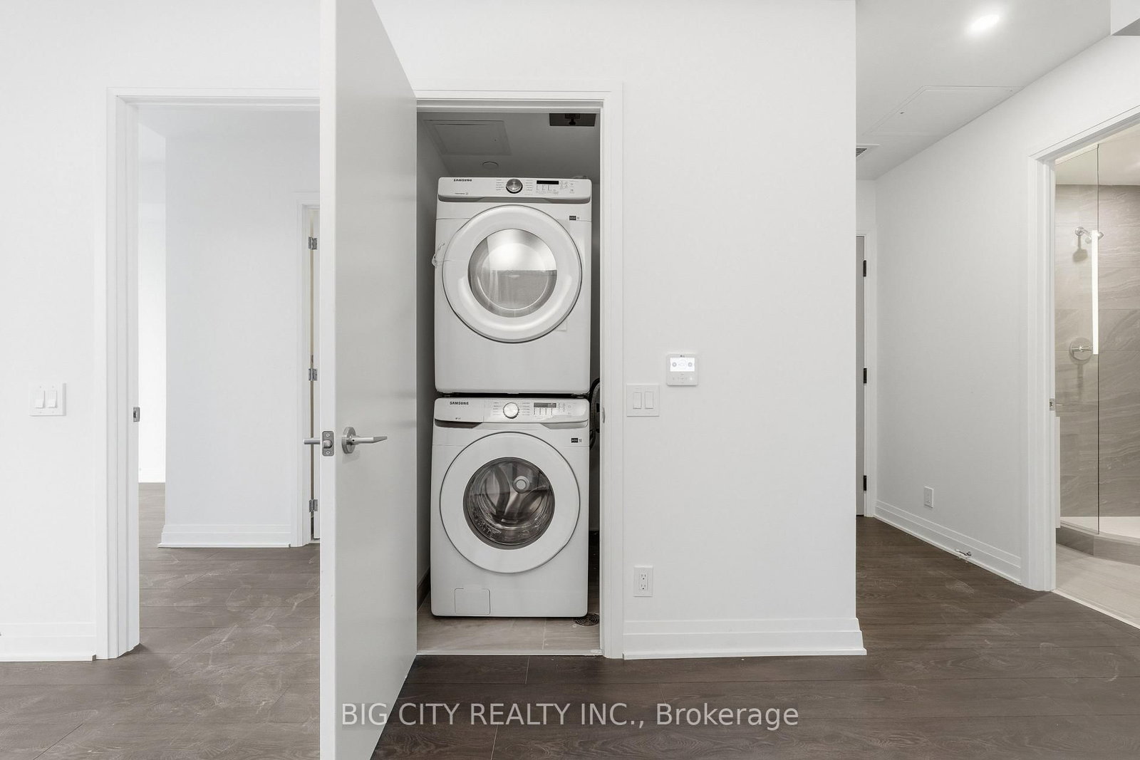 Photo 19 of 25 Frederick Todd Way, Unit 1001