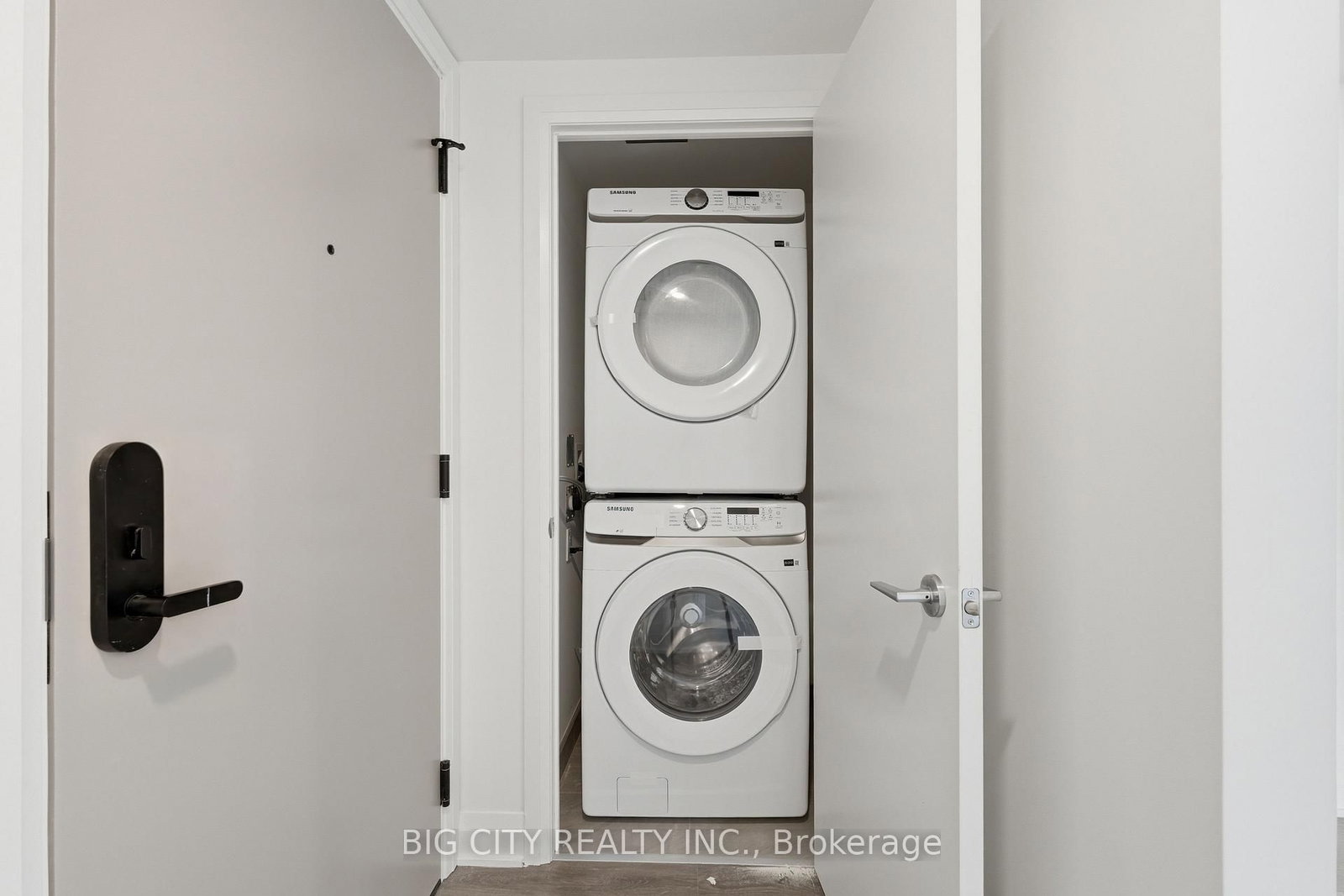 Photo 18 of 25 Frederick Todd Way, Unit 1410