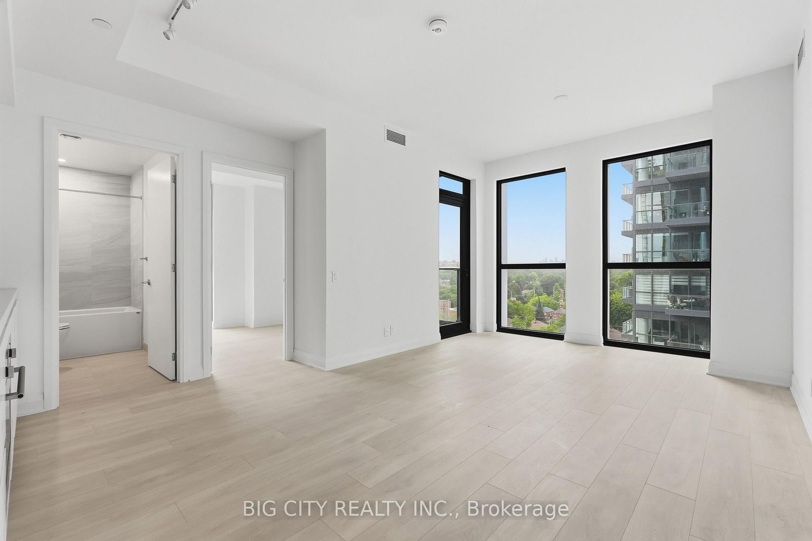 Photo 4 of 25 Frederick Todd Way, Unit 1004