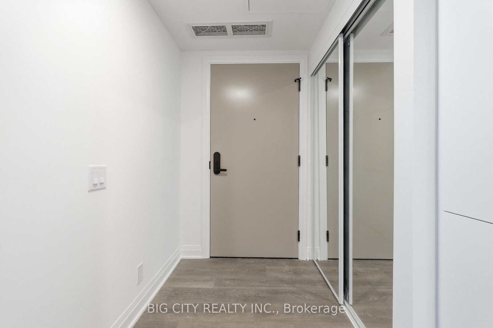 Photo 2 of 25 Frederick Todd Way, Unit 1606