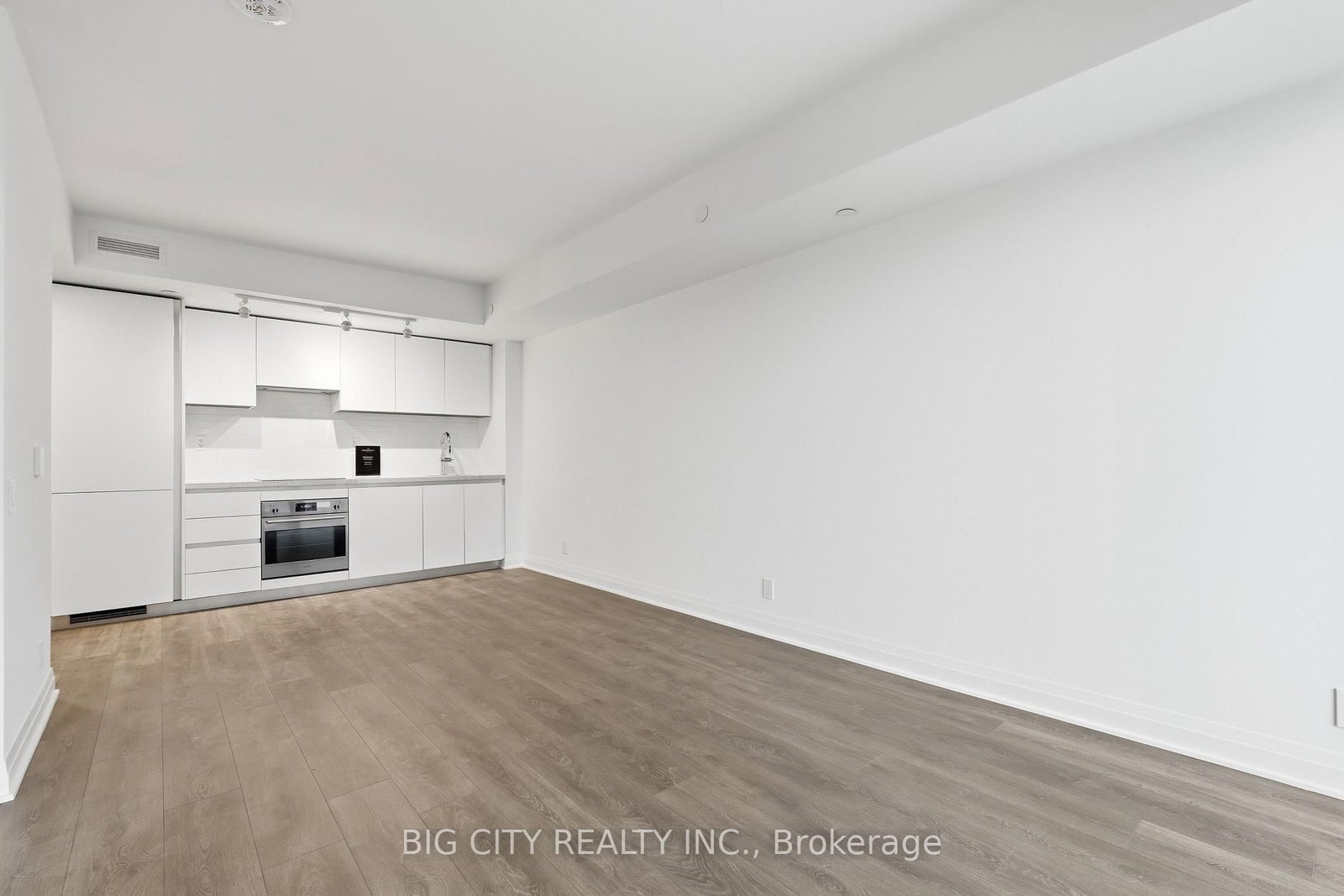 Photo 10 of 25 Frederick Todd Way, Unit 1606