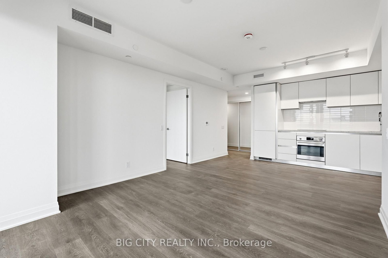 Photo 7 of 25 Frederick Todd Way, Unit 710