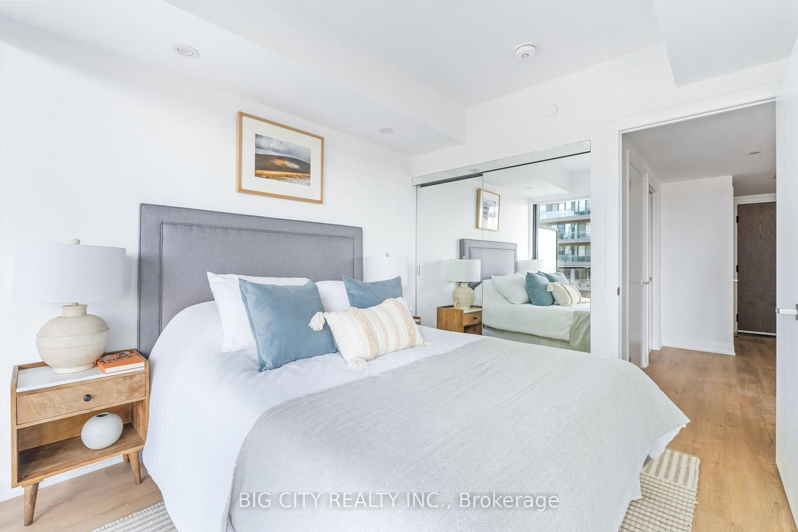 Photo 12 of 36 Brentcliffe Road, Unit 902