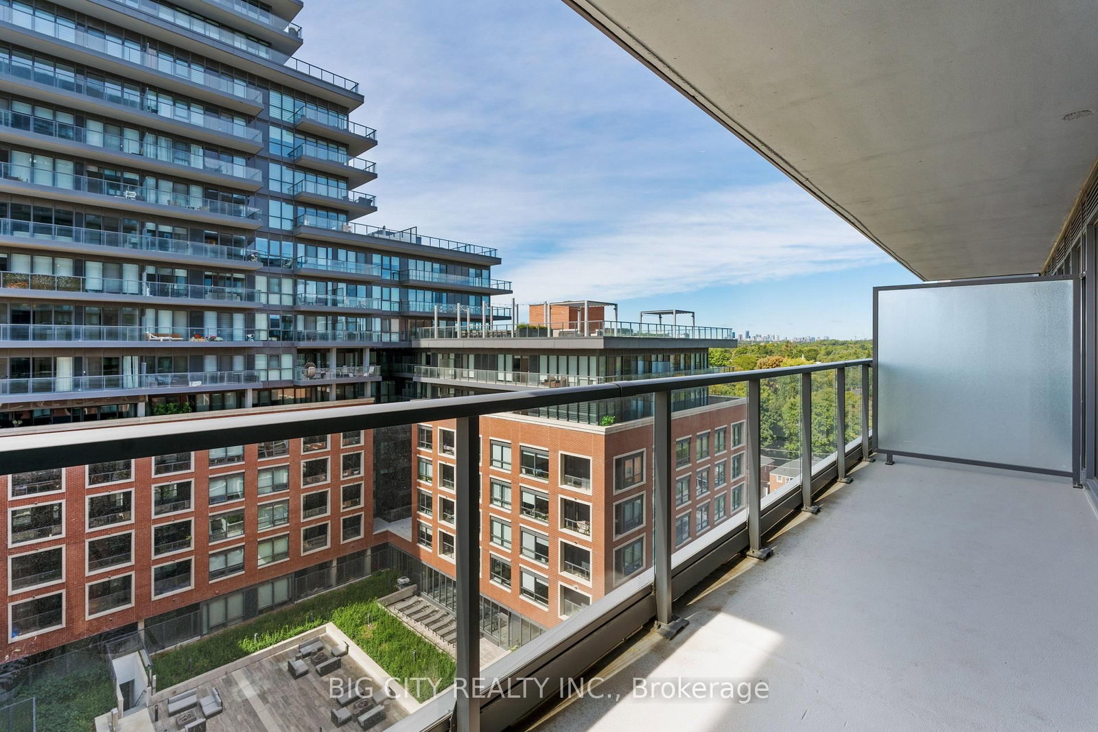 Photo 16 of 36 Brentcliffe Road, Unit 902