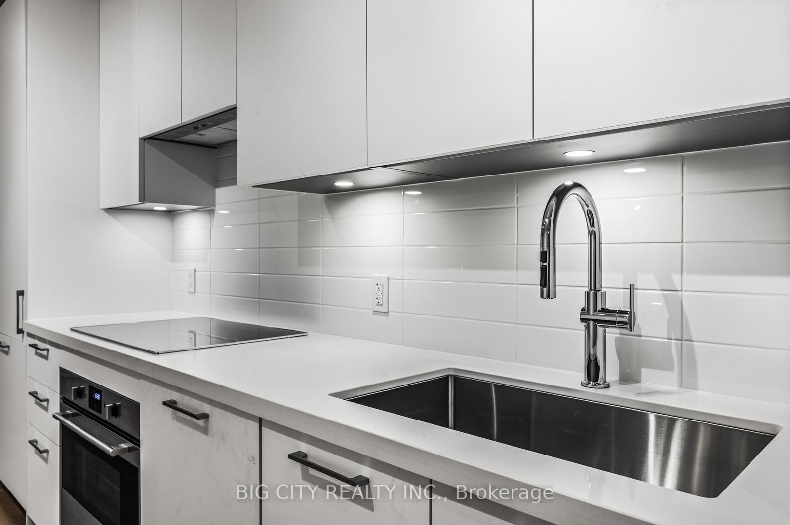 Photo 10 of 36 Brentcliffe Road, Unit M04