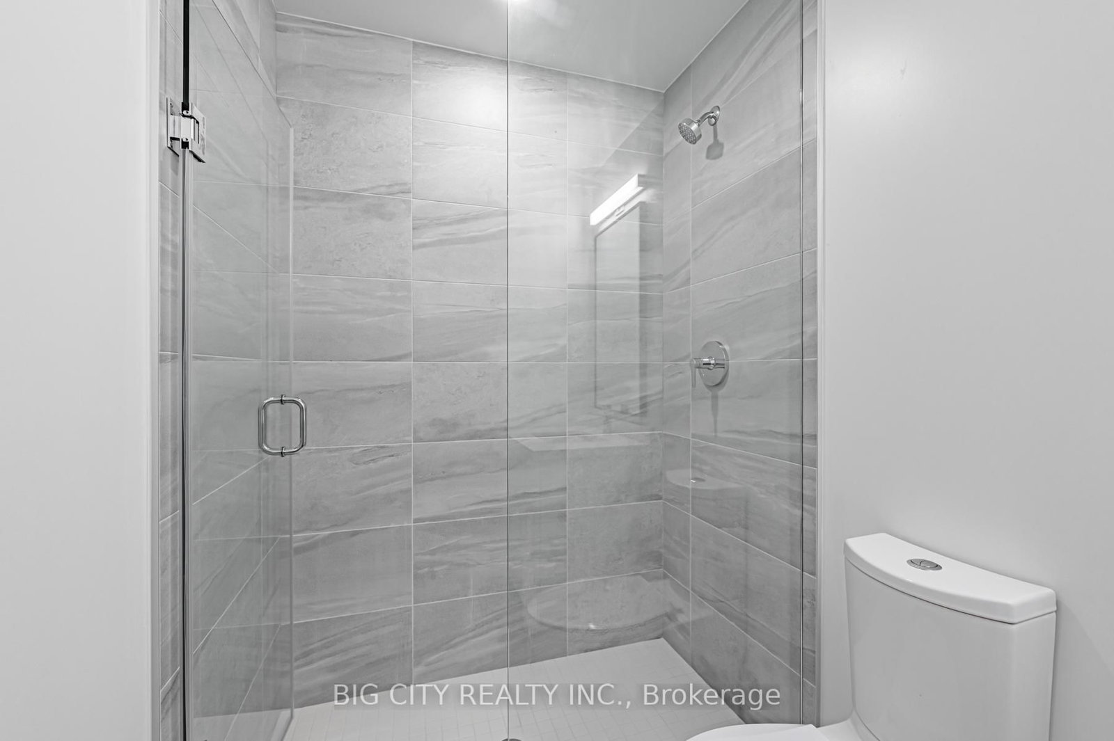 Photo 18 of 36 Brentcliffe Road, Unit M04