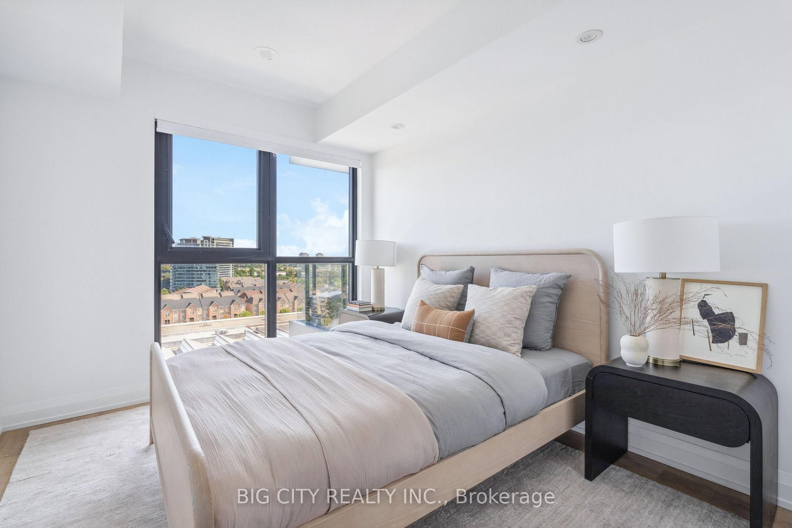 Photo 8 of 36 Brentcliffe Road, Unit 810