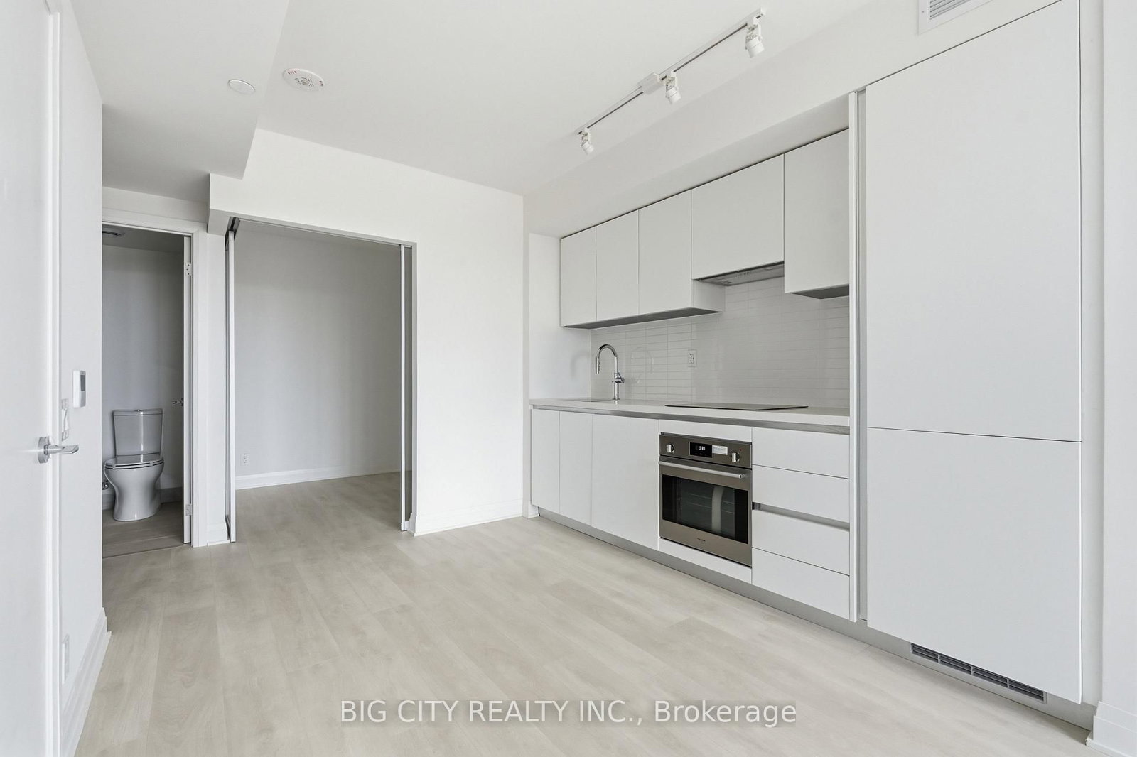 Photo 5 of 25 Frederick Todd Way, Unit 1501