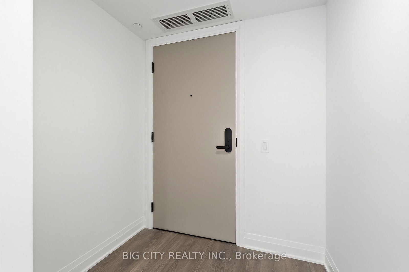 Photo 5 of 25 Frederick Todd Way, Unit 1407