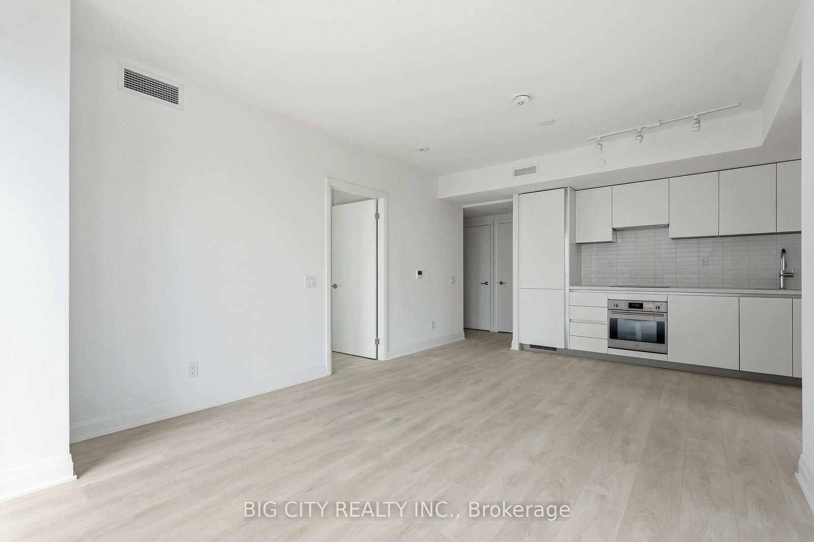 Photo 8 of 25 Frederick Todd Way, Unit 1804