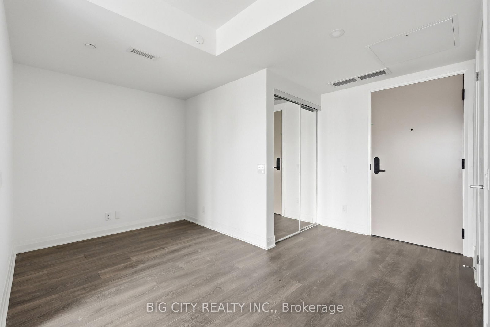 Photo 4 of 25 Frederick Todd Way, Unit 609