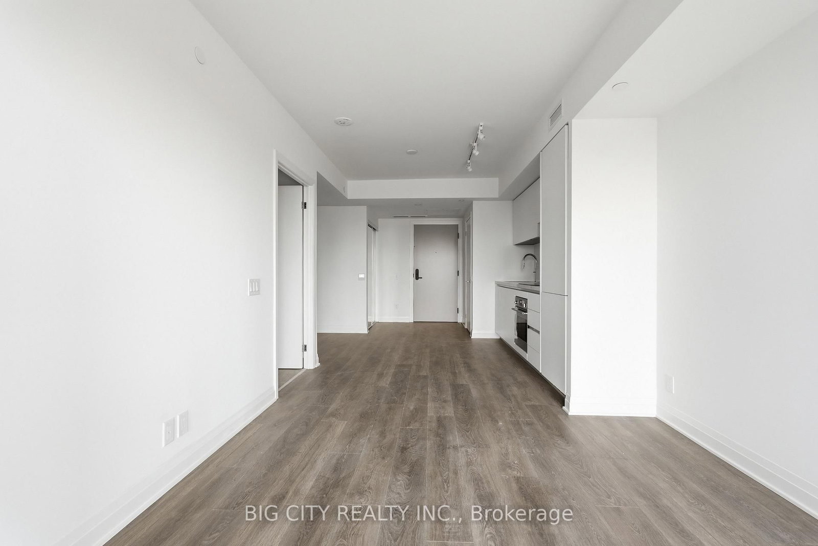 Photo 11 of 25 Frederick Todd Way, Unit 609