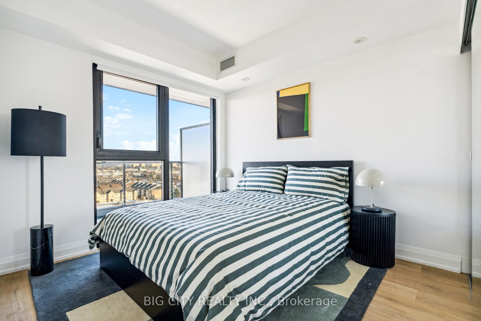 Photo 11 of 36 Brentcliffe Road, Unit 815