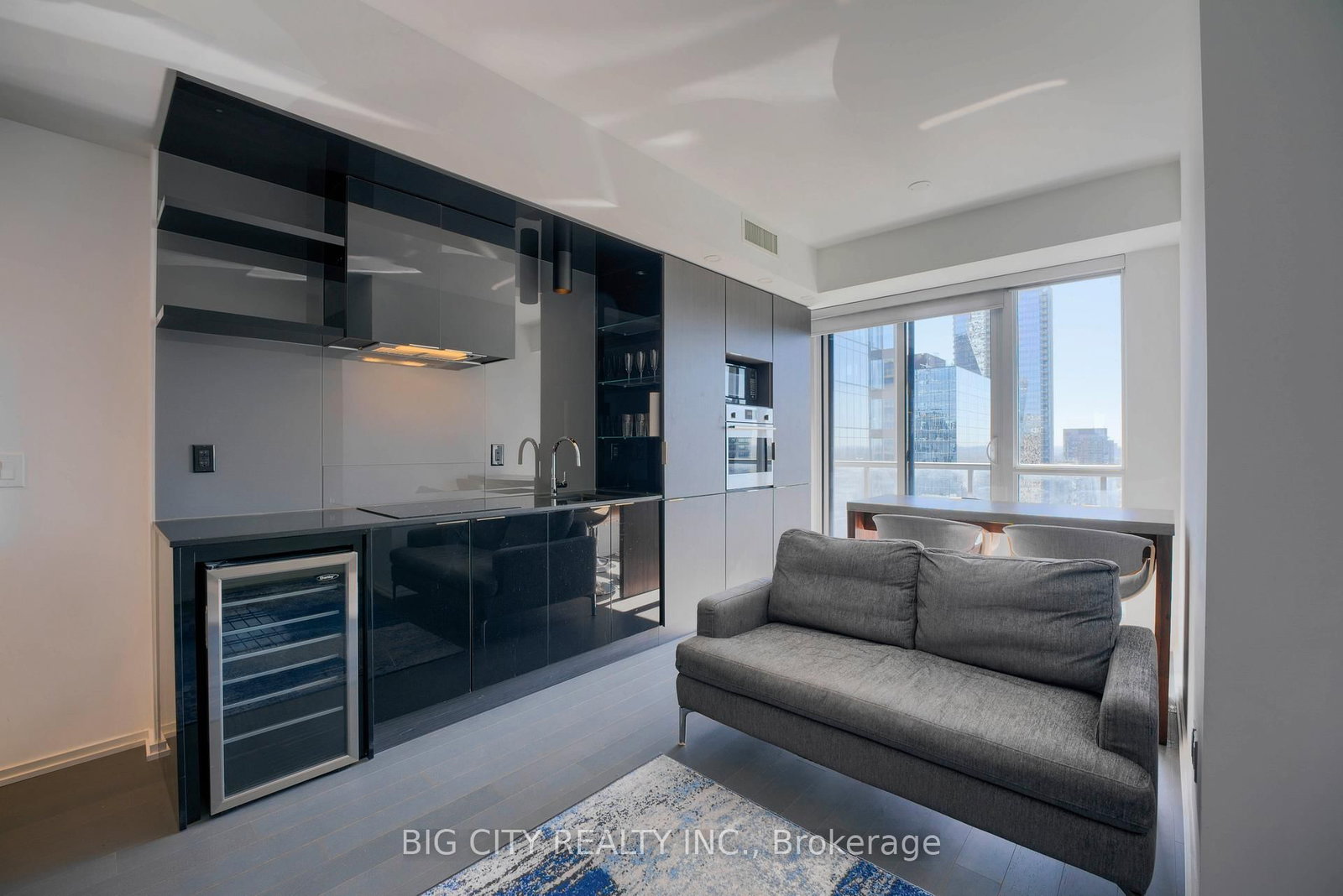 Photo 3 of 70 Temperance Street, Unit 4014