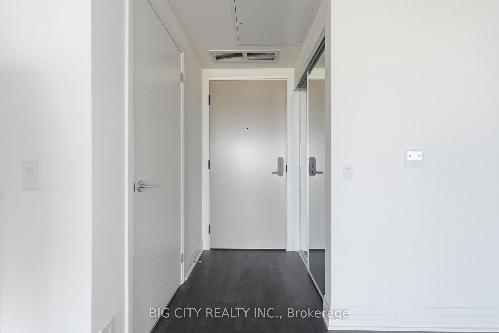 Photo 2 of 25 Frederick Todd Way, Unit 1808
