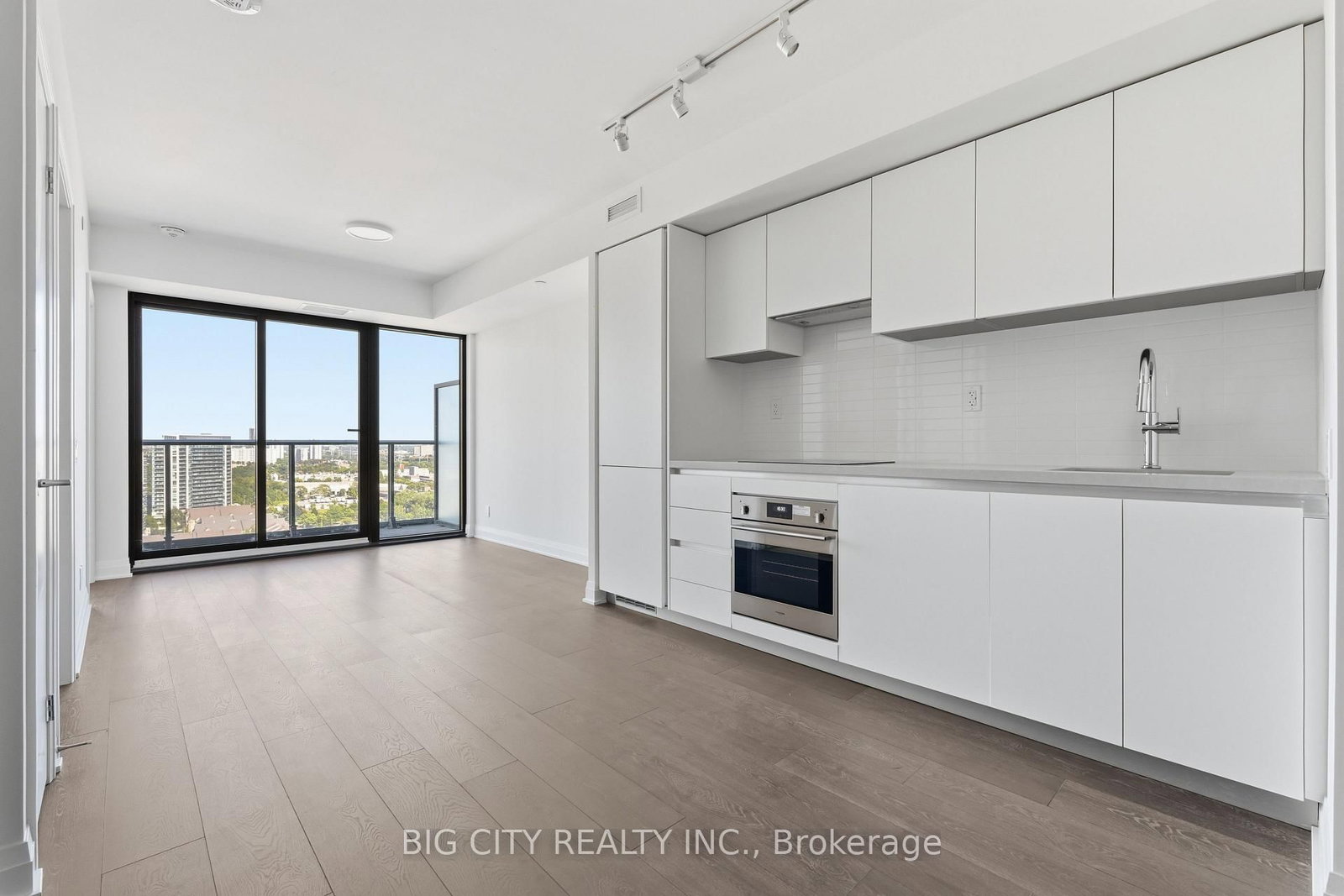 Photo 4 of 25 Frederick Todd Way, Unit 1808