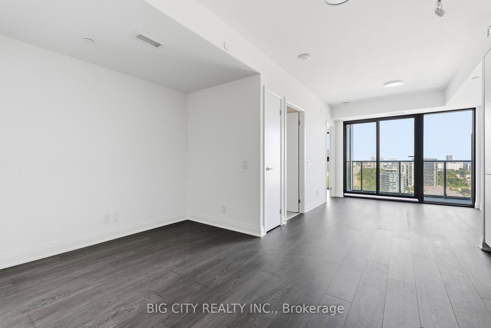 Photo 5 of 25 Frederick Todd Way, Unit 1808