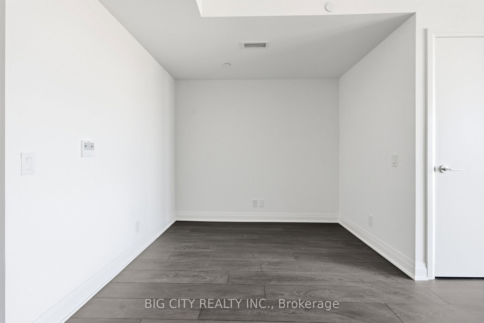 Photo 6 of 25 Frederick Todd Way, Unit 1808
