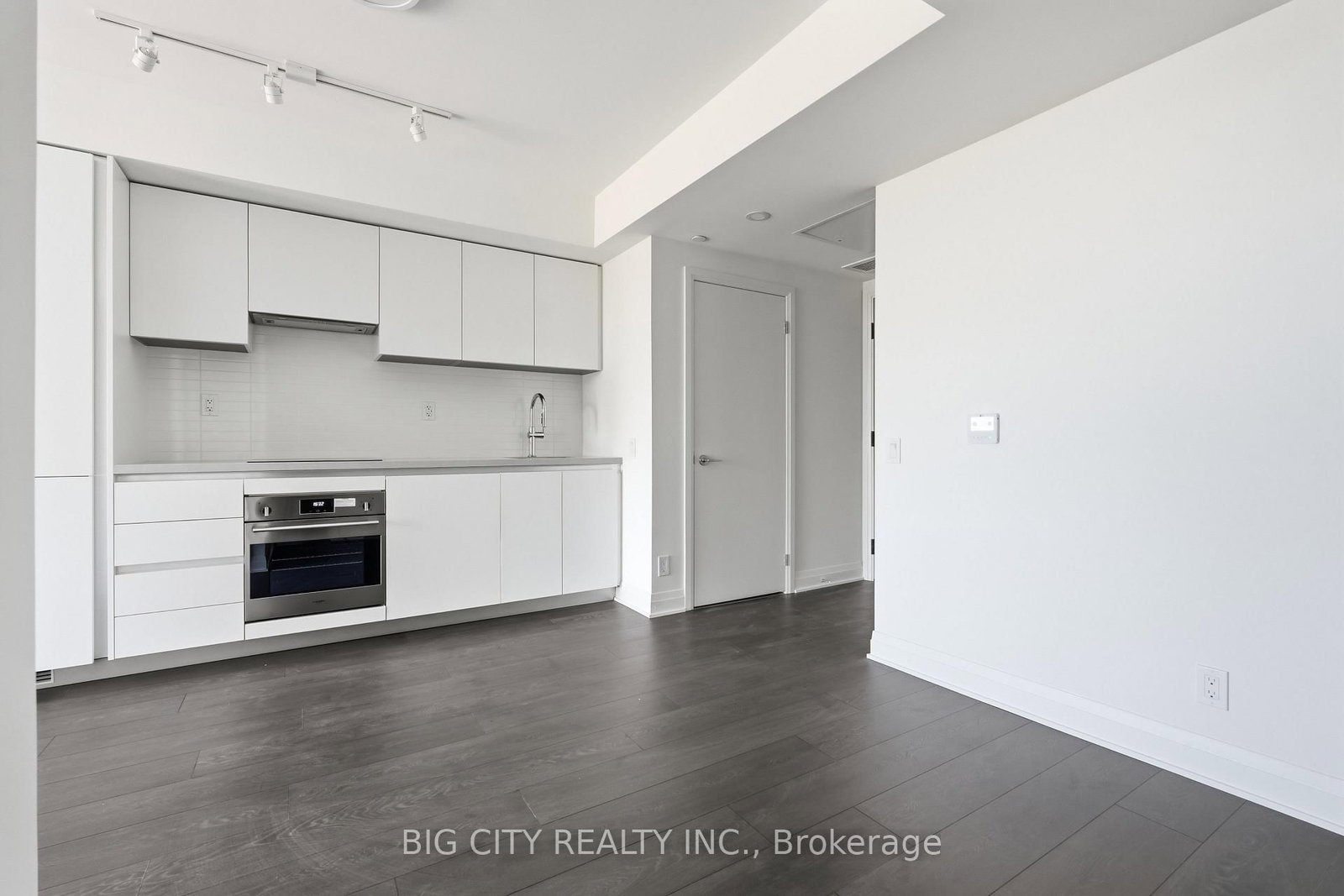 Photo 8 of 25 Frederick Todd Way, Unit 1808