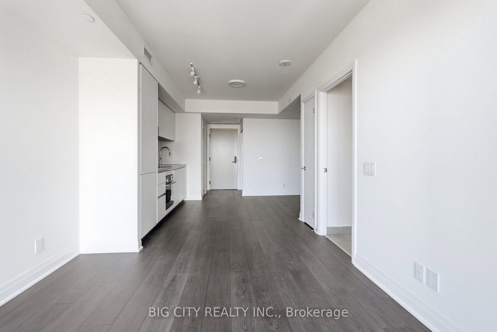 Photo 18 of 25 Frederick Todd Way, Unit 1808