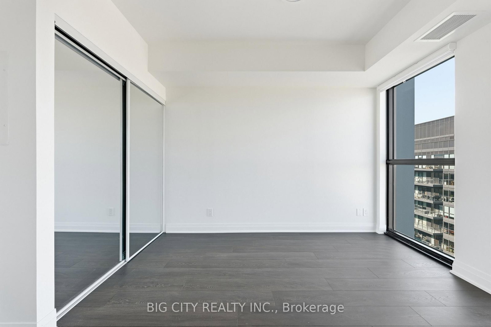 Photo 20 of 25 Frederick Todd Way, Unit 1808