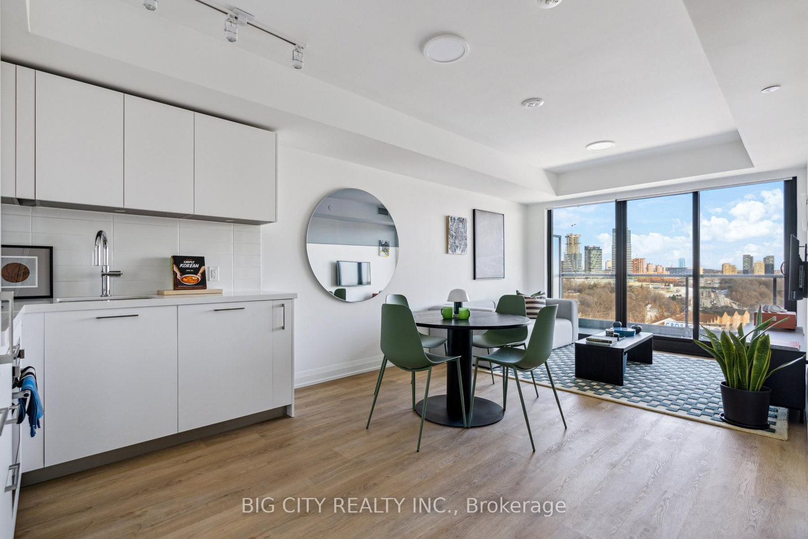 Photo 6 of 36 Brentcliffe Road, Unit 1509