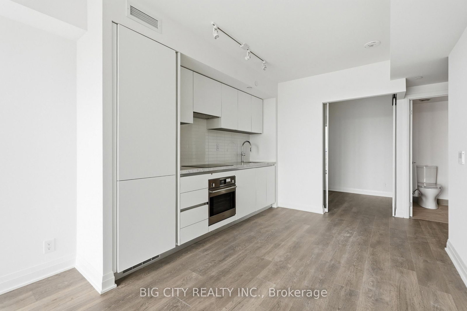 Photo 4 of 25 Frederick Todd Way, Unit 1211