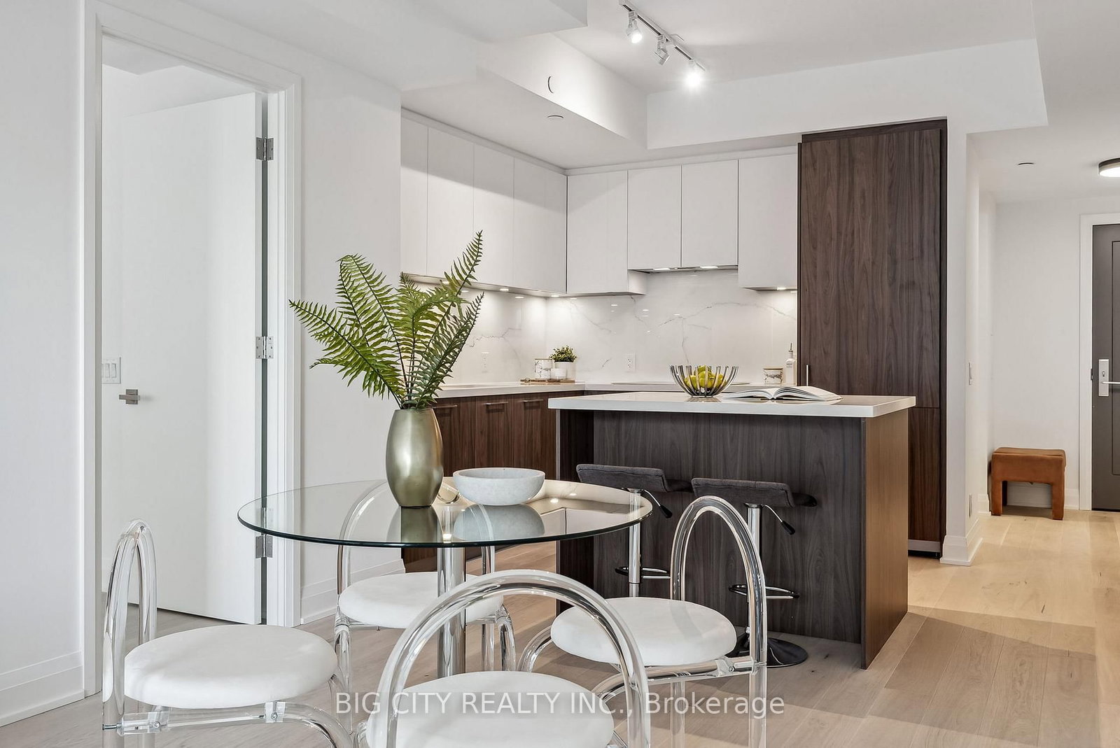 Photo 8 of 33 Frederick Todd Way, Unit 1108