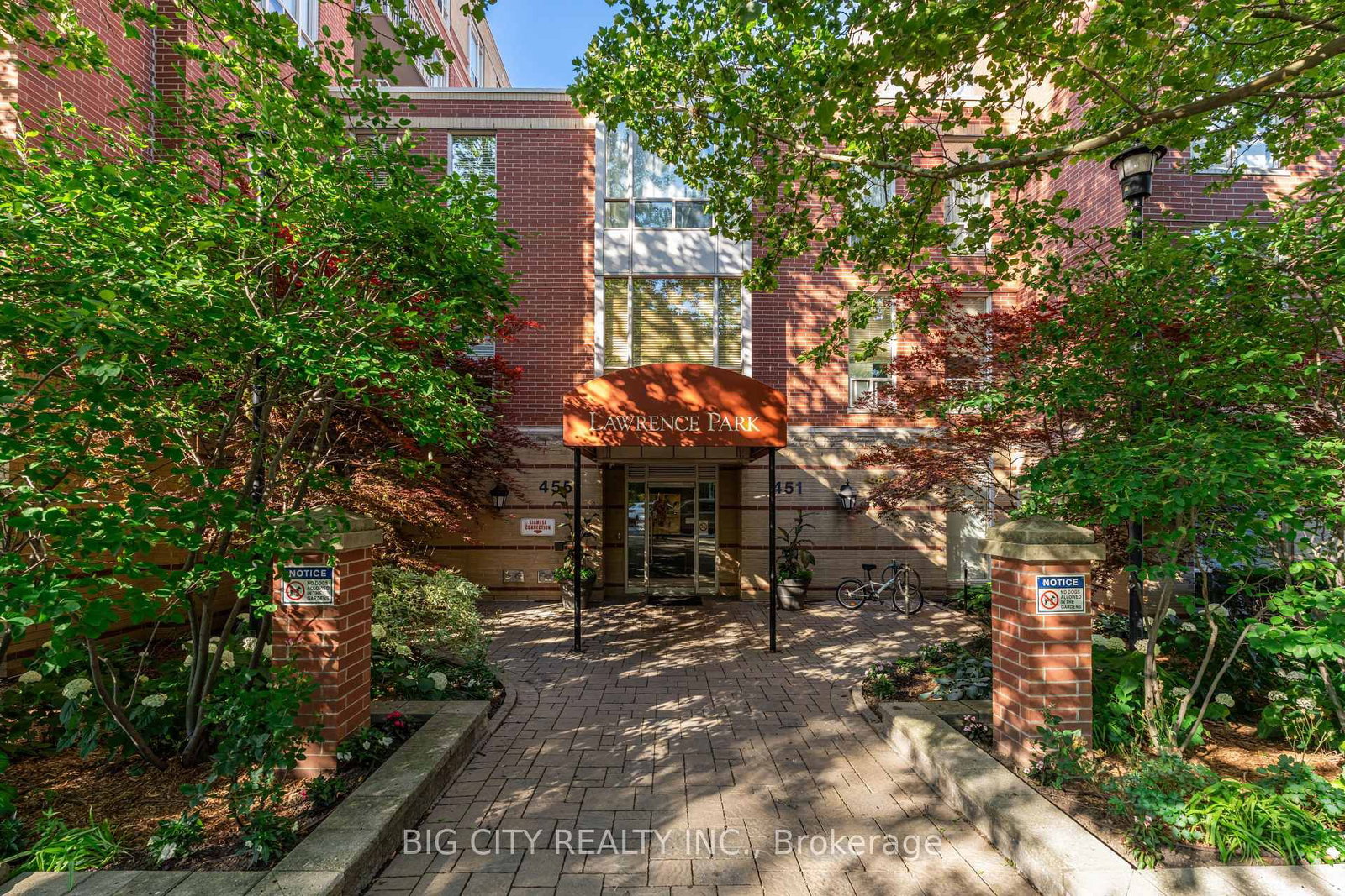 Photo 26 of 455 Rosewell Avenue, Unit 412